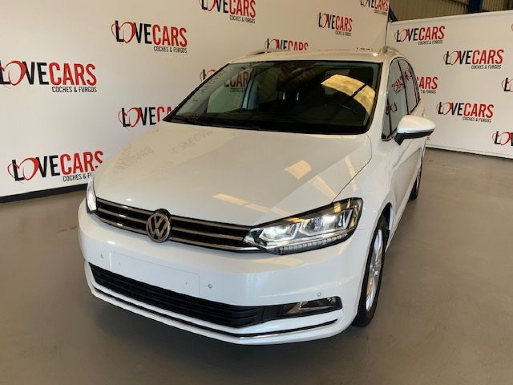 VOLKSWAGEN TOURAN 2.0 TDI DSG6 150CV de segunda mano