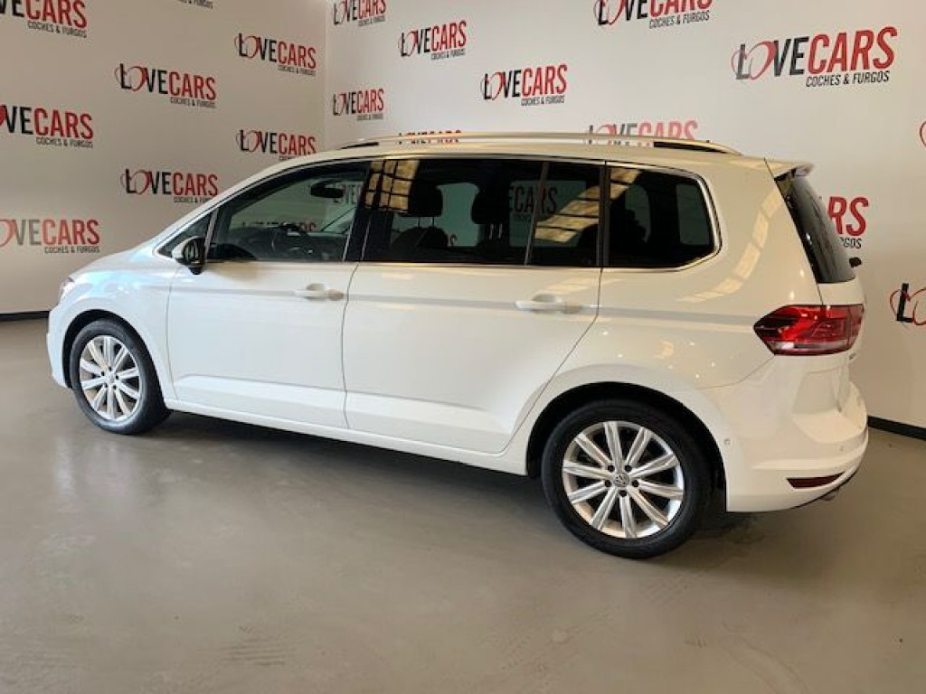 VOLKSWAGEN TOURAN 2.0 TDI DSG6 150CV de segunda mano