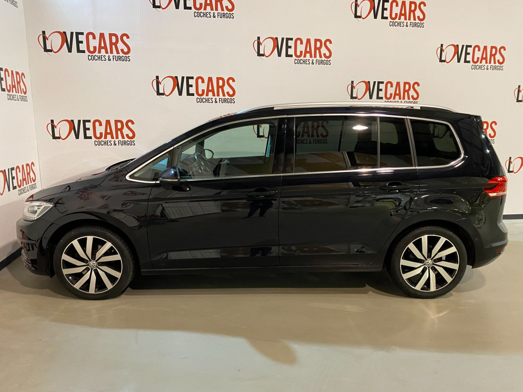 VOLKSWAGEN TOURAN 2.0 TDI HIGHLINE AUTOM. PACK R-LINE TECHO 150 de segunda mano