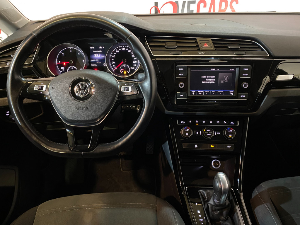 VOLKSWAGEN TOURAN 2.0 TDI HIGHLINE DSG 5 PLZ 150CV de segunda mano