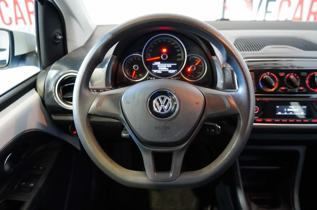 VOLKSWAGEN UP! 1.0 MOVE UP! de segunda mano