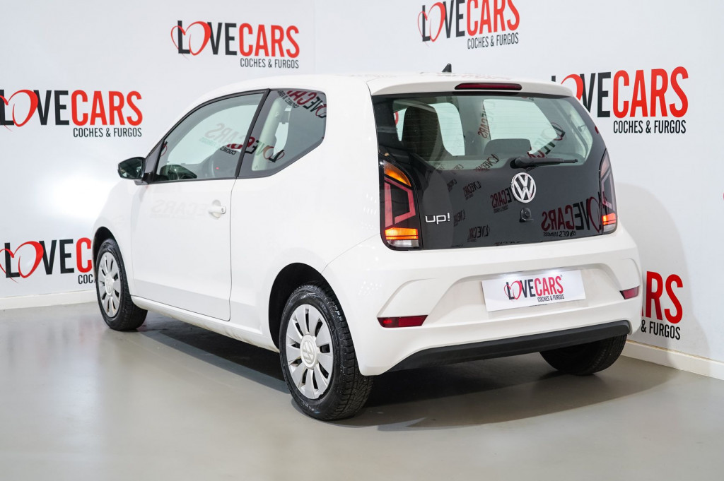 VOLKSWAGEN UP! 1.0 MOVE UP! de segunda mano