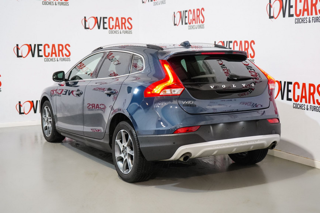 VOLVO V 40 CROSS COUNTRY D3 OCEAN RACE D5 de segunda mano