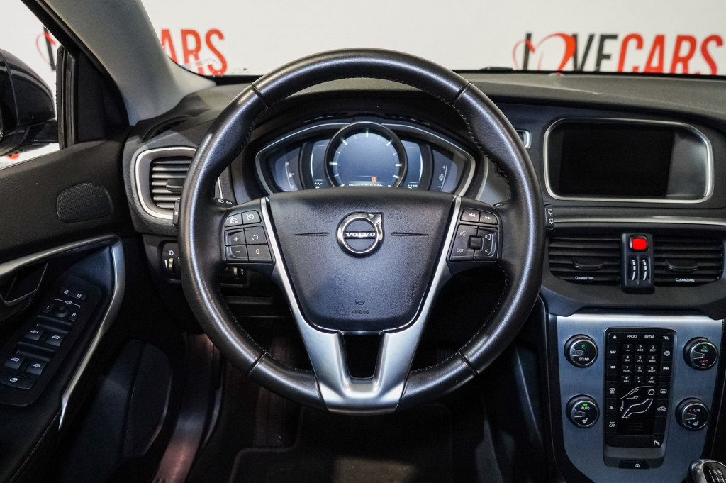 VOLVO V 40 CROSS COUNTRY D3 OCEAN RACE D5 de segunda mano