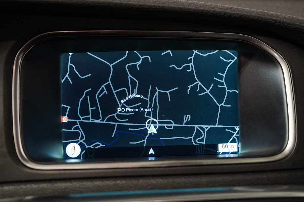 VOLVO V 40 CROSS COUNTRY D3 OCEAN RACE D5 de segunda mano