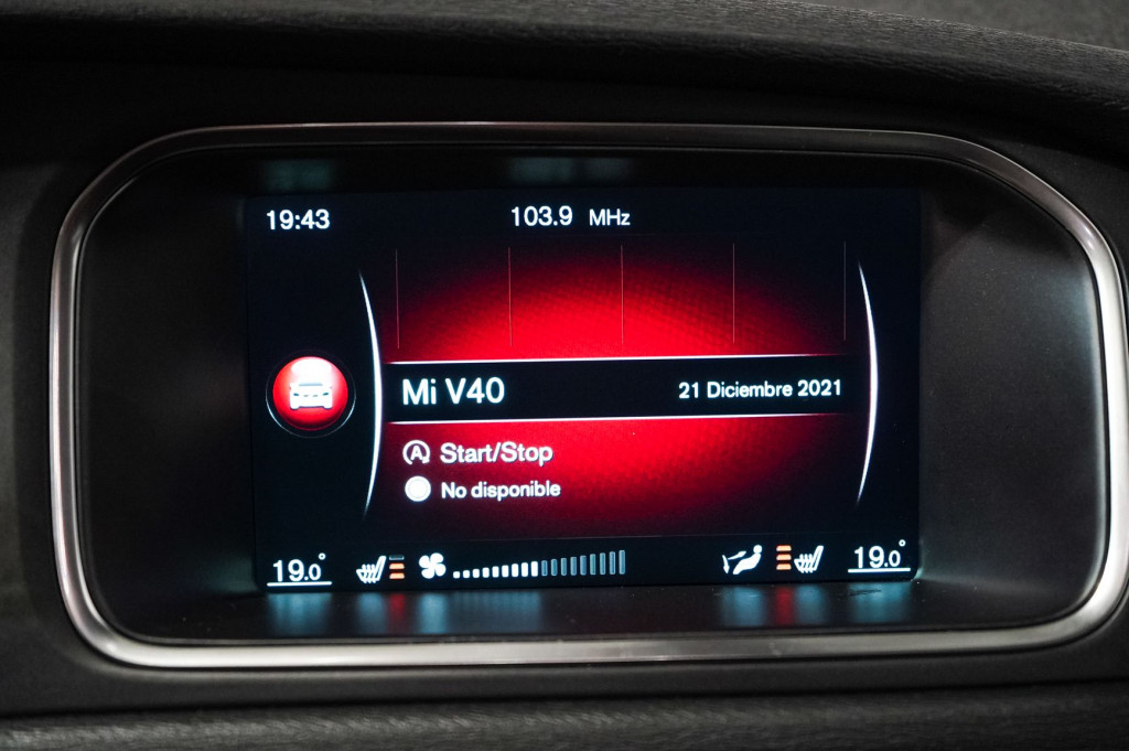 VOLVO V 40 CROSS COUNTRY D3 OCEAN RACE D5 de segunda mano