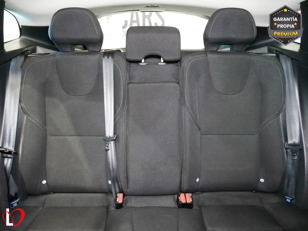 VOLVO V40 2.0 d de segunda mano