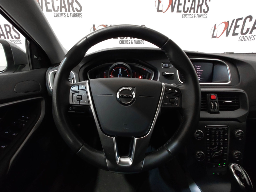 VOLVO V40 2.0D AUTO. BOSINESS 120 de segunda mano