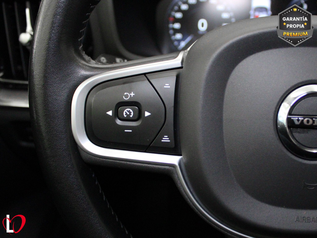 VOLVO V60 2.0 B4 G AUTOM. MOMENTUM PRO 197 de segunda mano