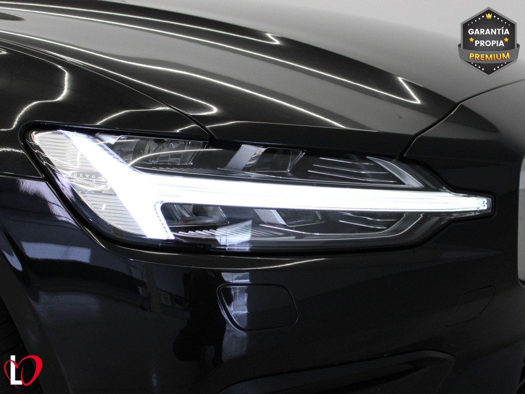 VOLVO V60 2.0 B4 G AUTOM. MOMENTUM PRO 197 de segunda mano
