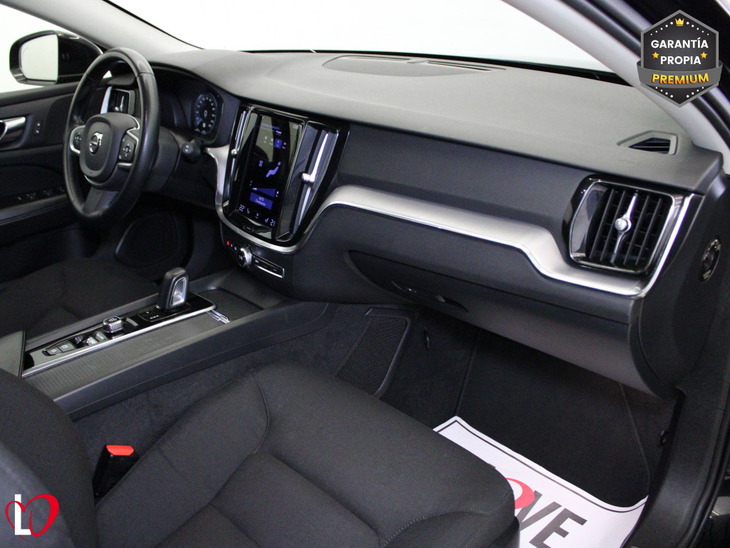 VOLVO V60 2.0 B4 G AUTOM. MOMENTUM PRO 197 de segunda mano