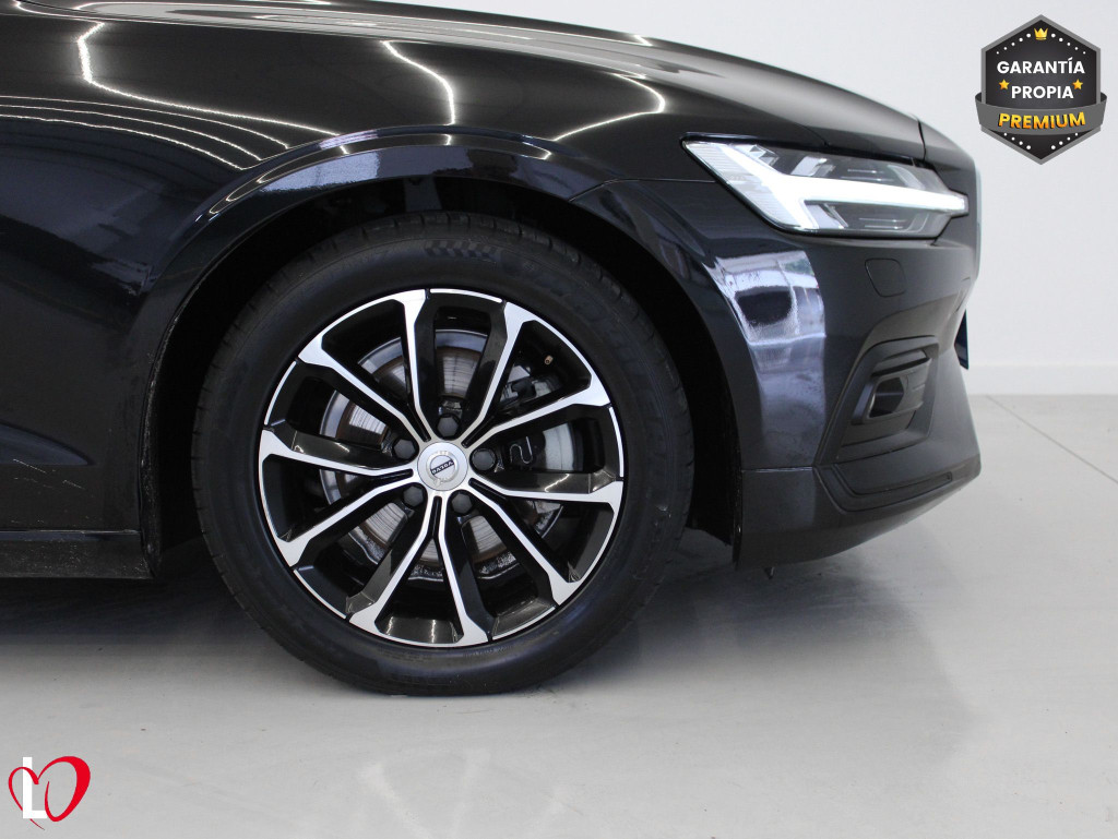 VOLVO V60 2.0 B4 G AUTOM. MOMENTUM PRO 197 de segunda mano