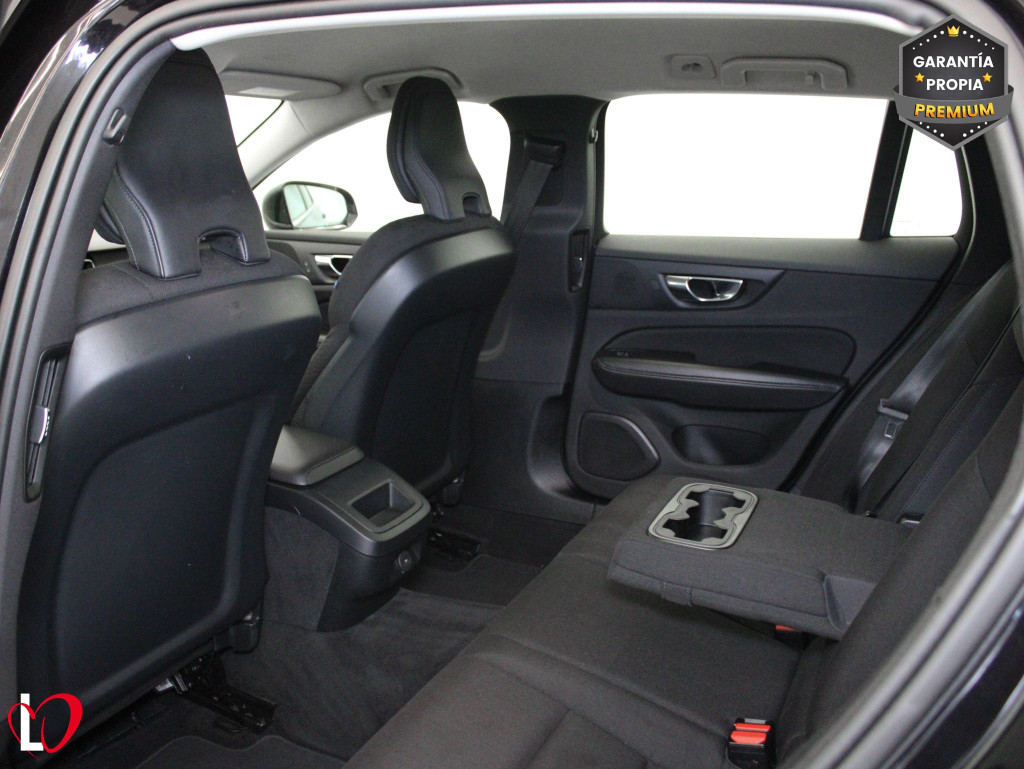 VOLVO V60 2.0 B4 G AUTOM. MOMENTUM PRO 197 de segunda mano