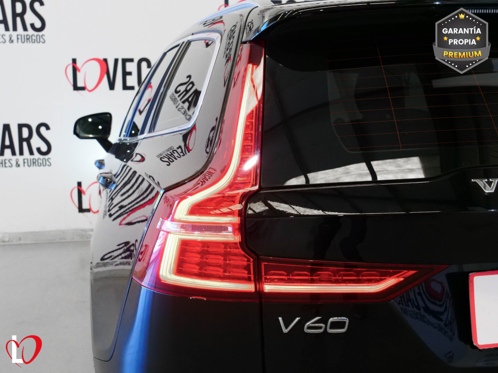 VOLVO V60 2.0 D4 AUTO MOMENTUM 190 de segunda mano