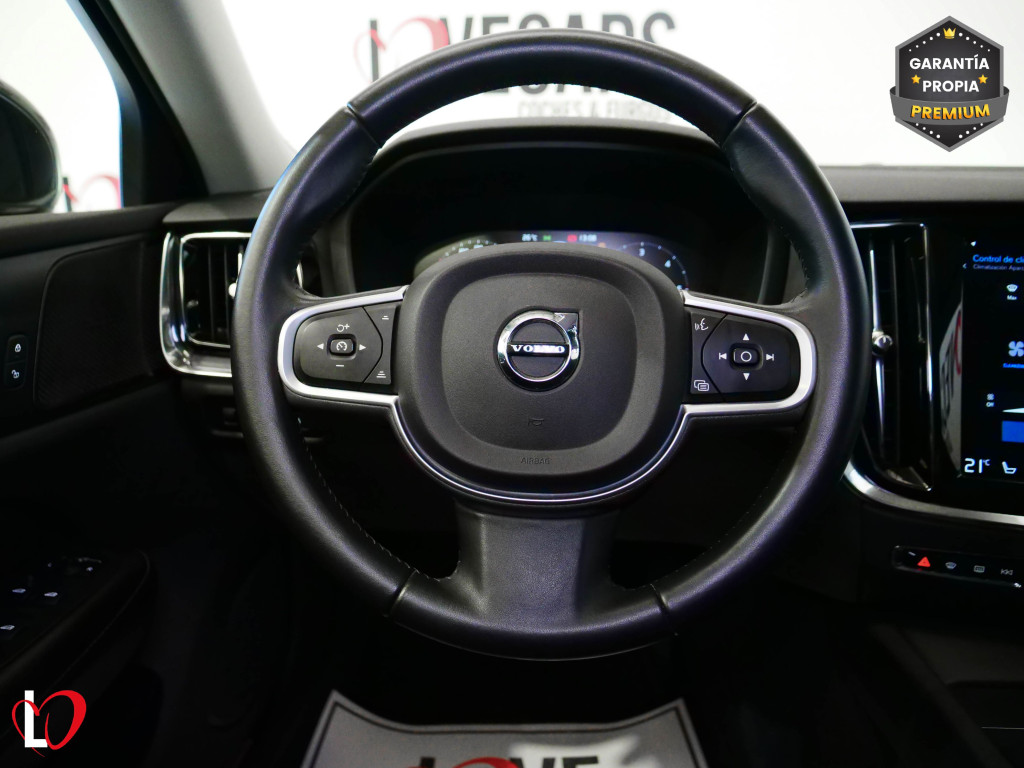 VOLVO V60 2.0 D4 AUTO MOMENTUM 190 de segunda mano
