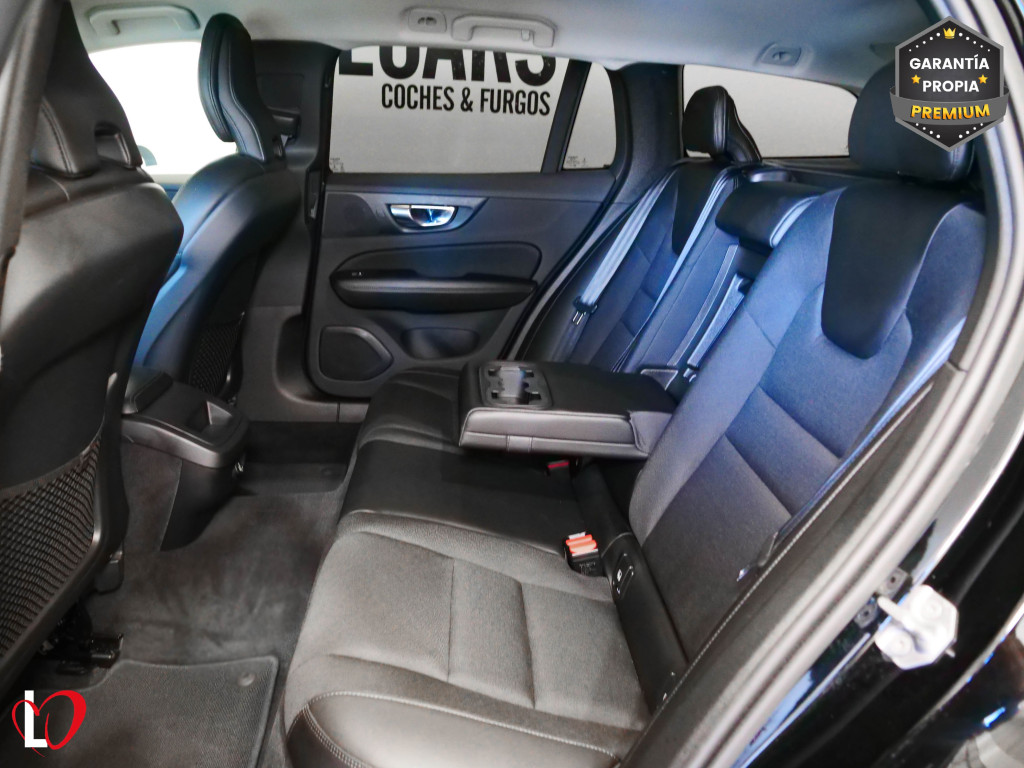 VOLVO V60 2.0 D4 AUTO MOMENTUM 190 de segunda mano