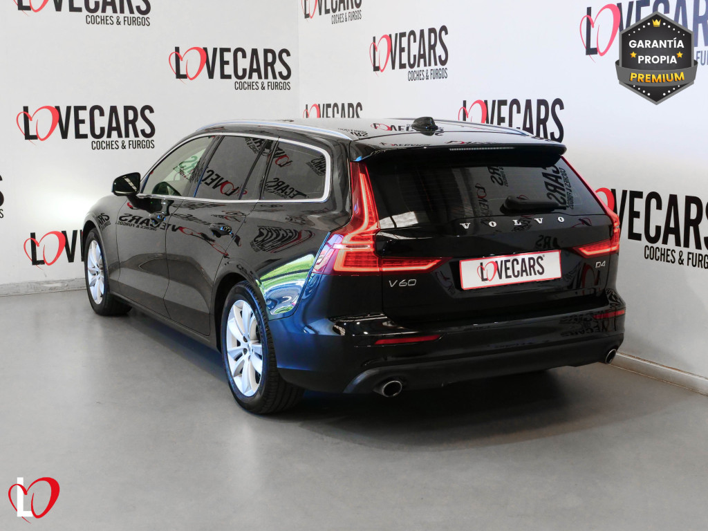 VOLVO V60 2.0 D4 AUTO MOMENTUM 190 de segunda mano