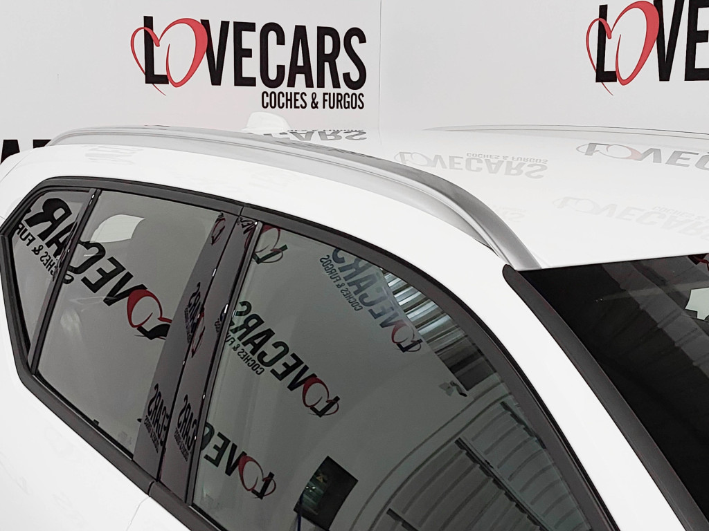 VOLVO XC 40 2.0 D D3 MOMENTUM 150 de segunda mano