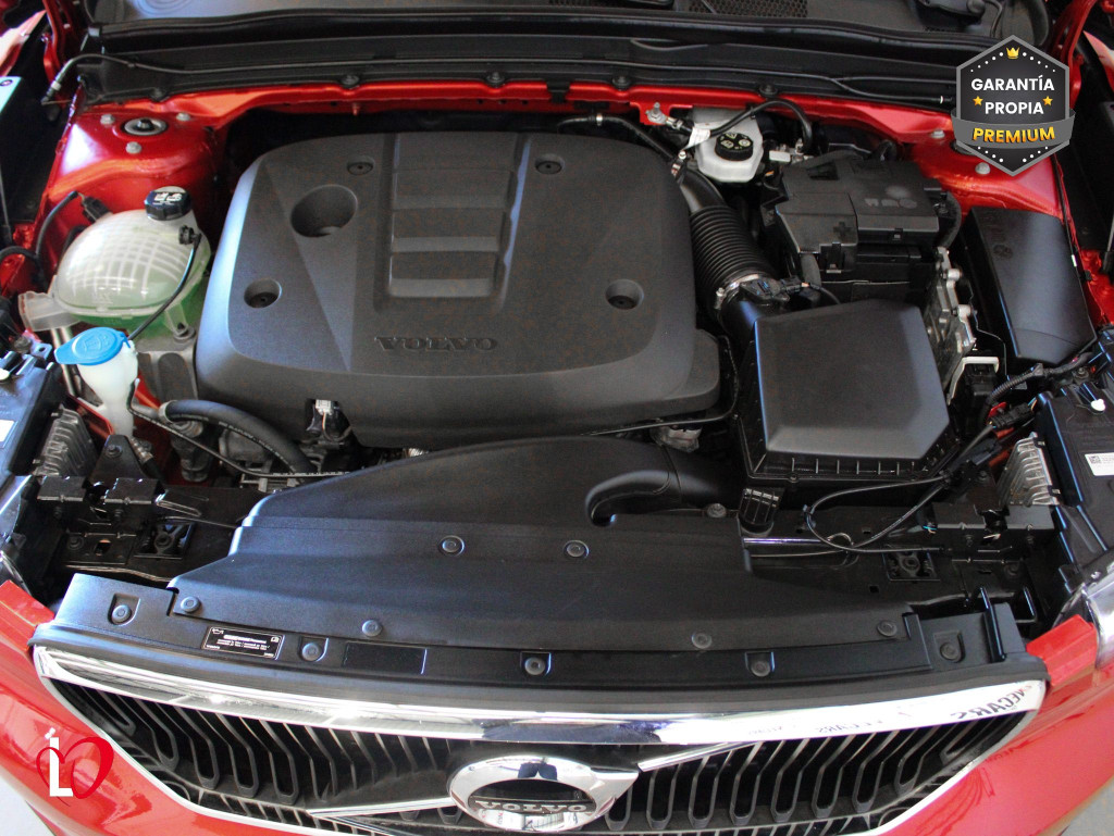 VOLVO XC 40 2.0 D3 AUTOM. BUSINESS PLUS 150 de segunda mano