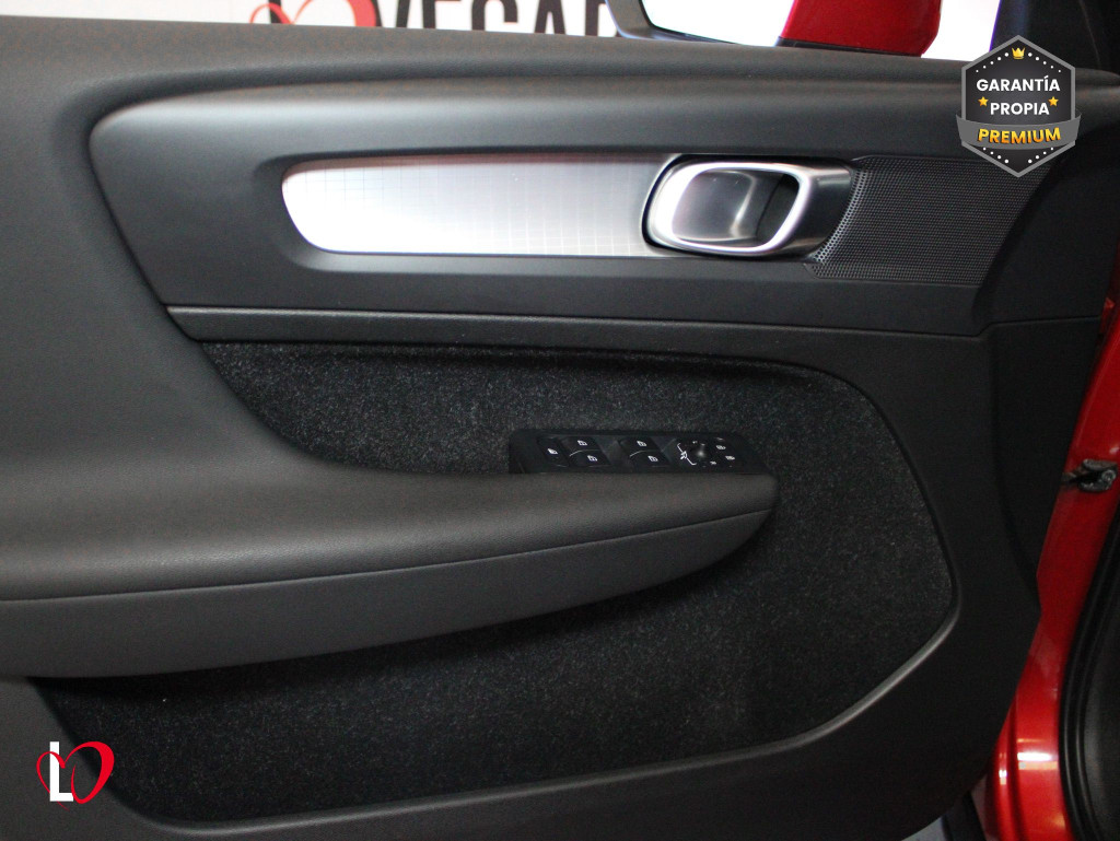 VOLVO XC 40 2.0 D3 AUTOM. BUSINESS PLUS 150 de segunda mano