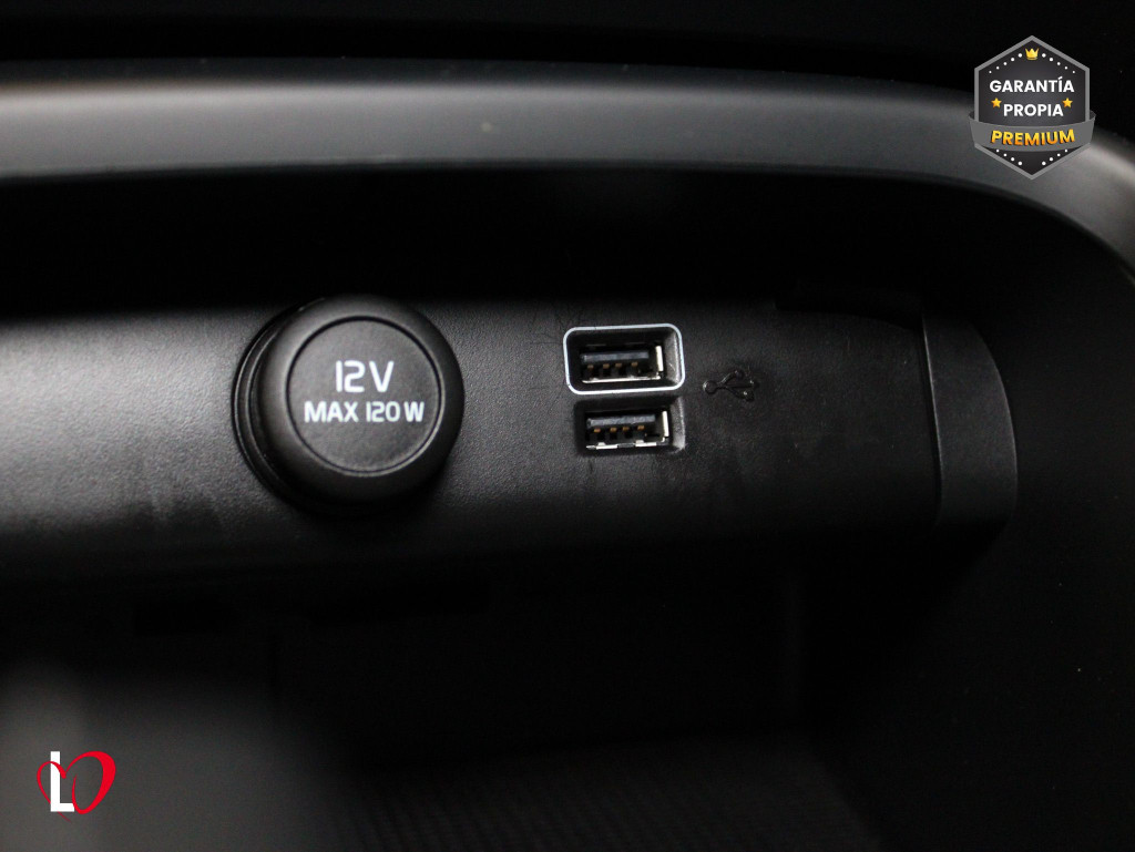 VOLVO XC 40 2.0 D3 AUTOM. BUSINESS PLUS 150 de segunda mano
