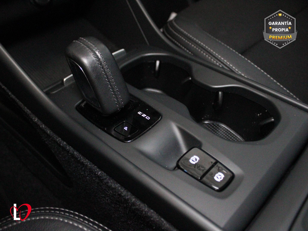 VOLVO XC 40 2.0 D3 AUTOM. BUSINESS PLUS 150 de segunda mano