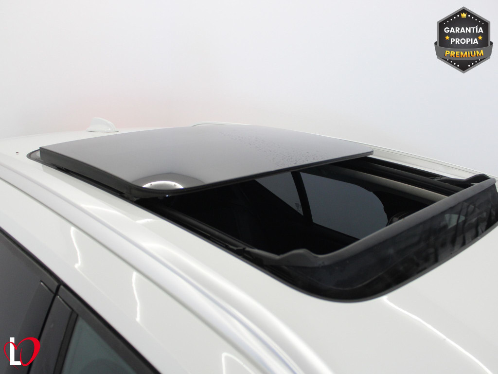 VOLVO XC 40 D3 BUSINESS PLUS + TECHO 150 de segunda mano