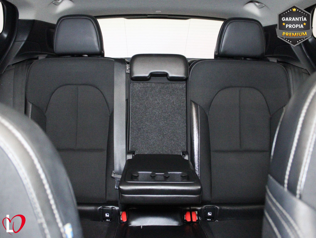 VOLVO XC 40 D3 BUSINESS PLUS + TECHO 150 de segunda mano