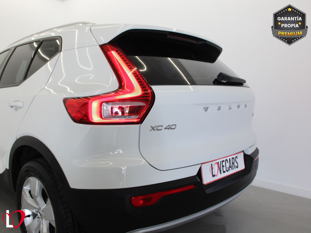 VOLVO XC 40 D3 BUSINESS PLUS + TECHO 150 de segunda mano