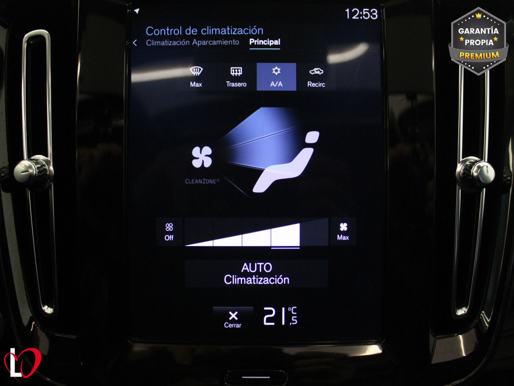 VOLVO XC 40 D3 BUSINESS PLUS + TECHO 150 de segunda mano