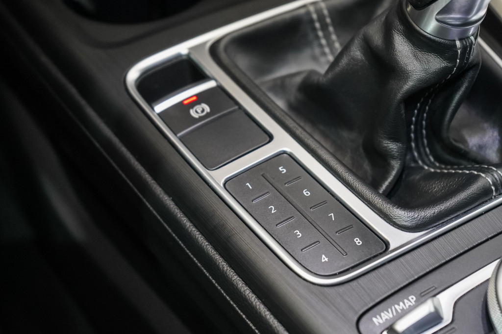 AUDI A4 AVANT 2.0 TDI  S-LINE ULTRA 150