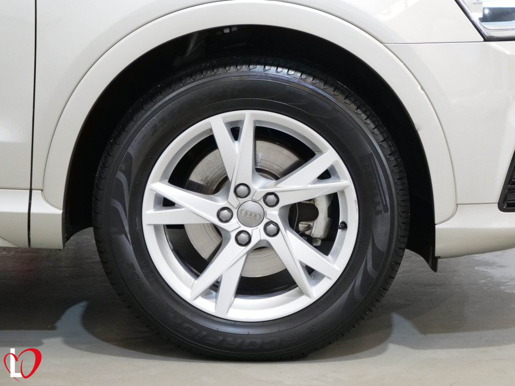 AUDI Q3 2.0 TDI SPORT TECHO 150