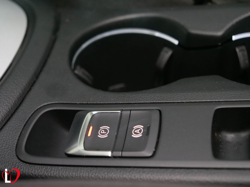 AUDI Q3 2.0 TDI SPORT TECHO 150