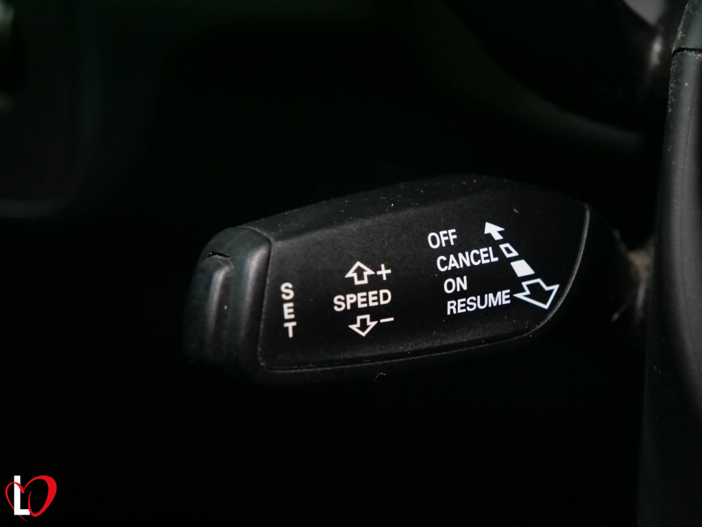 AUDI Q3 2.0 TDI SPORT TECHO 150