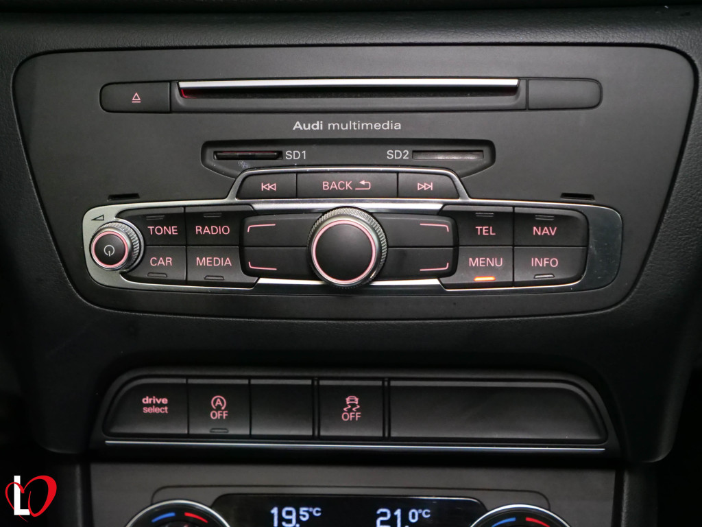 AUDI Q3 2.0 TDI SPORT TECHO 150