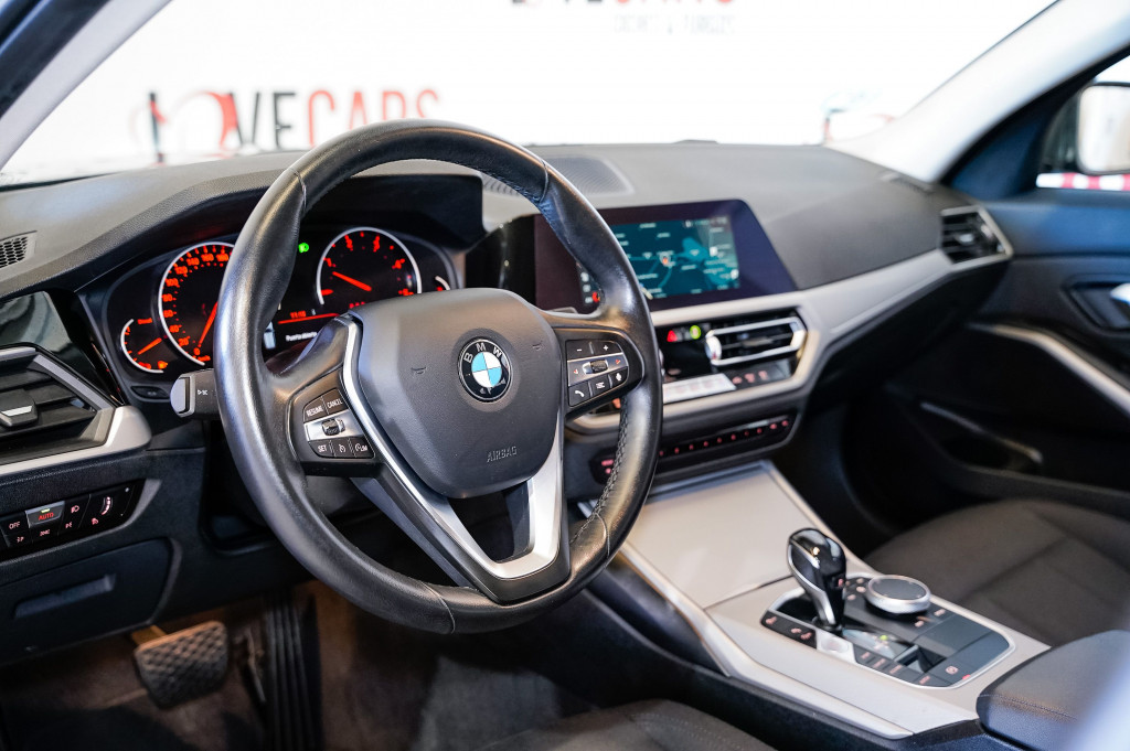 BMW SERIE 3 NUEVO 318D AUTOM TOURING