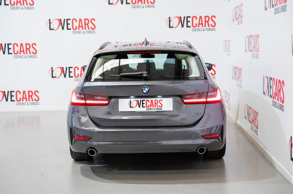 BMW SERIE 3 NUEVO 318D AUTOM TOURING
