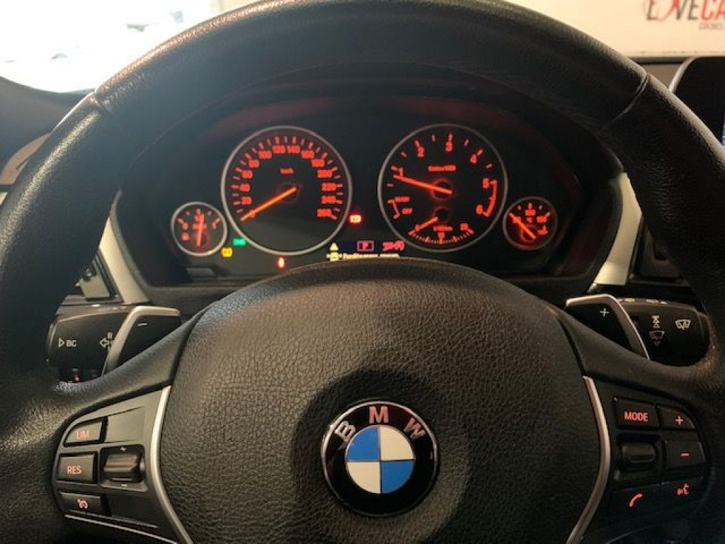 BMW SERIE 3 TOURING 320D AUTOM. XDRIVE 183