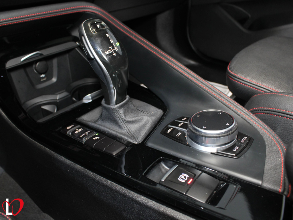 BMW X1 18D S DRIVE X LINE TECHO 150