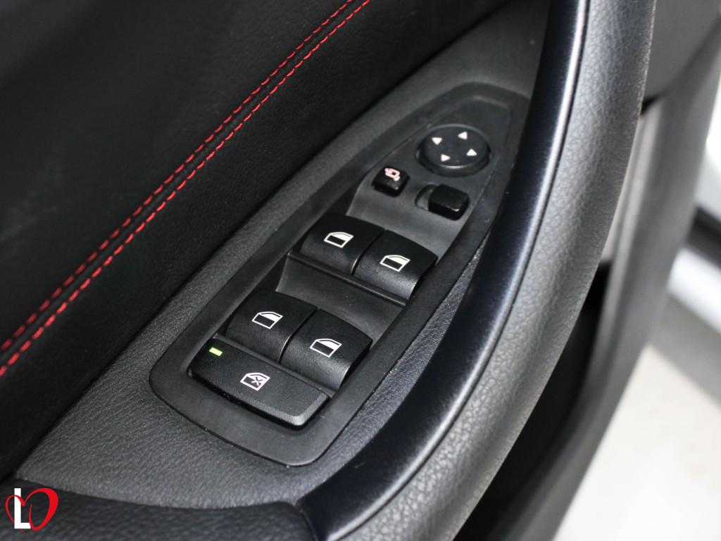 BMW X1 18D S DRIVE X LINE TECHO 150