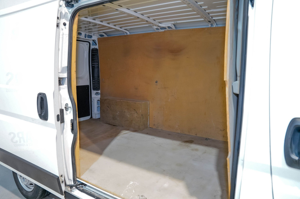 CITROEN JUMPER BlueHDI FURGÓN CERRADO 33 L2 H1 130