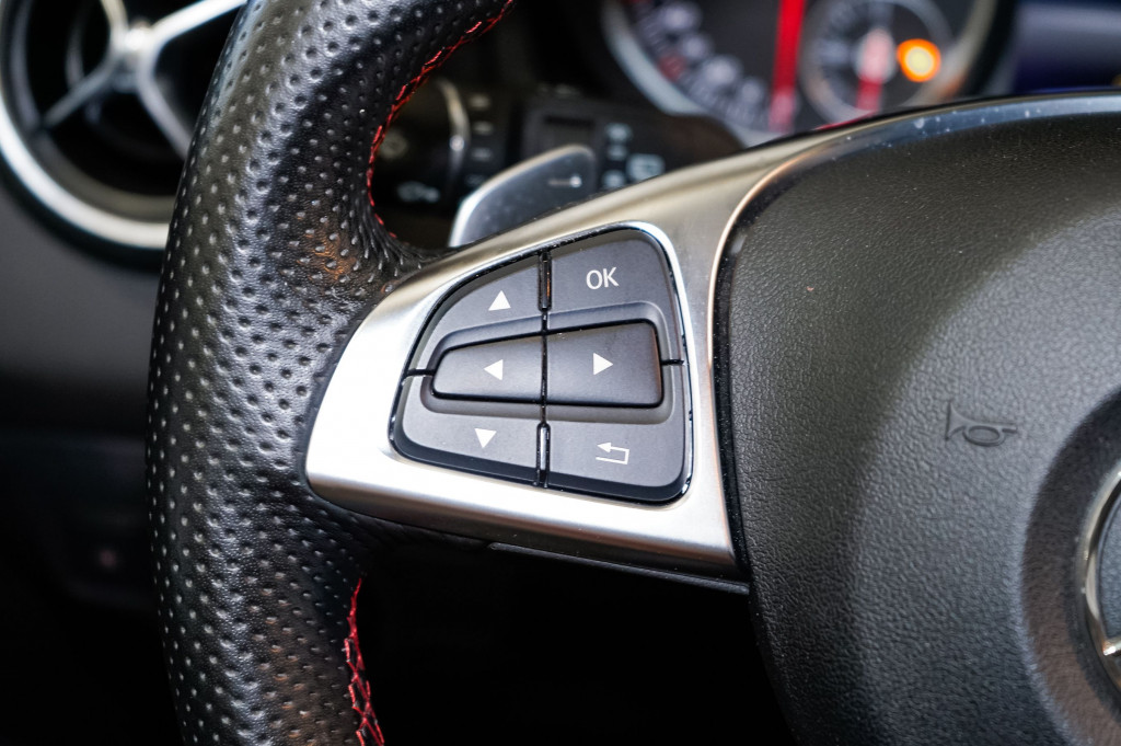 MERCEDES CLA SHOOTING BRAKE 220 D AUTO AMG PLUS 177