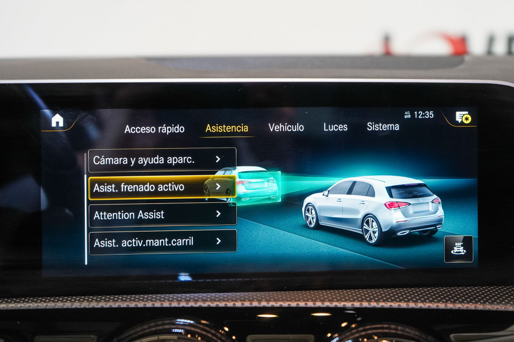 MERCEDES CLASE A 220 D AUTOM. AMG TECHO 190