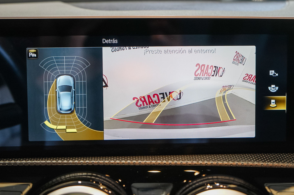 MERCEDES CLASE A 220 D AUTOM. AMG TECHO 190