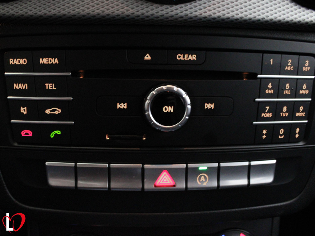 MERCEDES CLASE B B 200 D URBAN 136