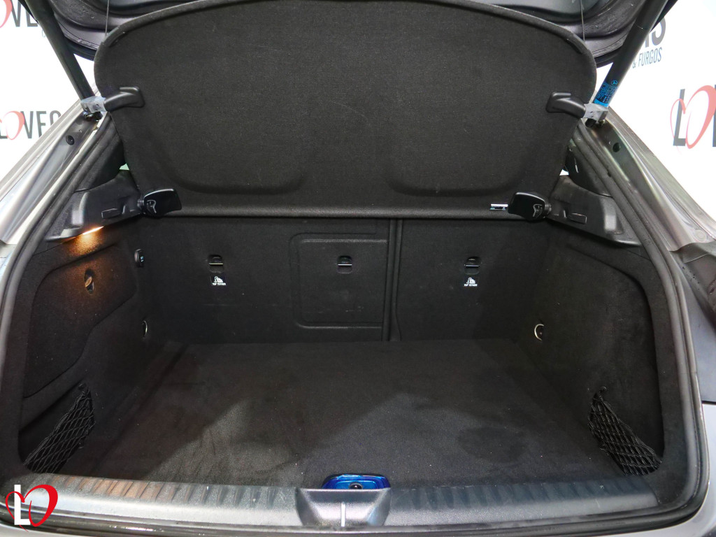 MERCEDES GLA 200 D AUTOMÁTICO AMG 136