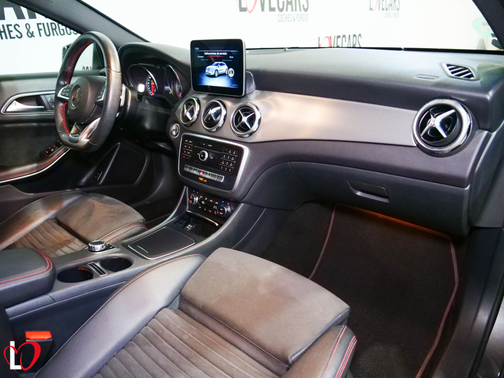 MERCEDES GLA 200 D AUTOMÁTICO AMG 136
