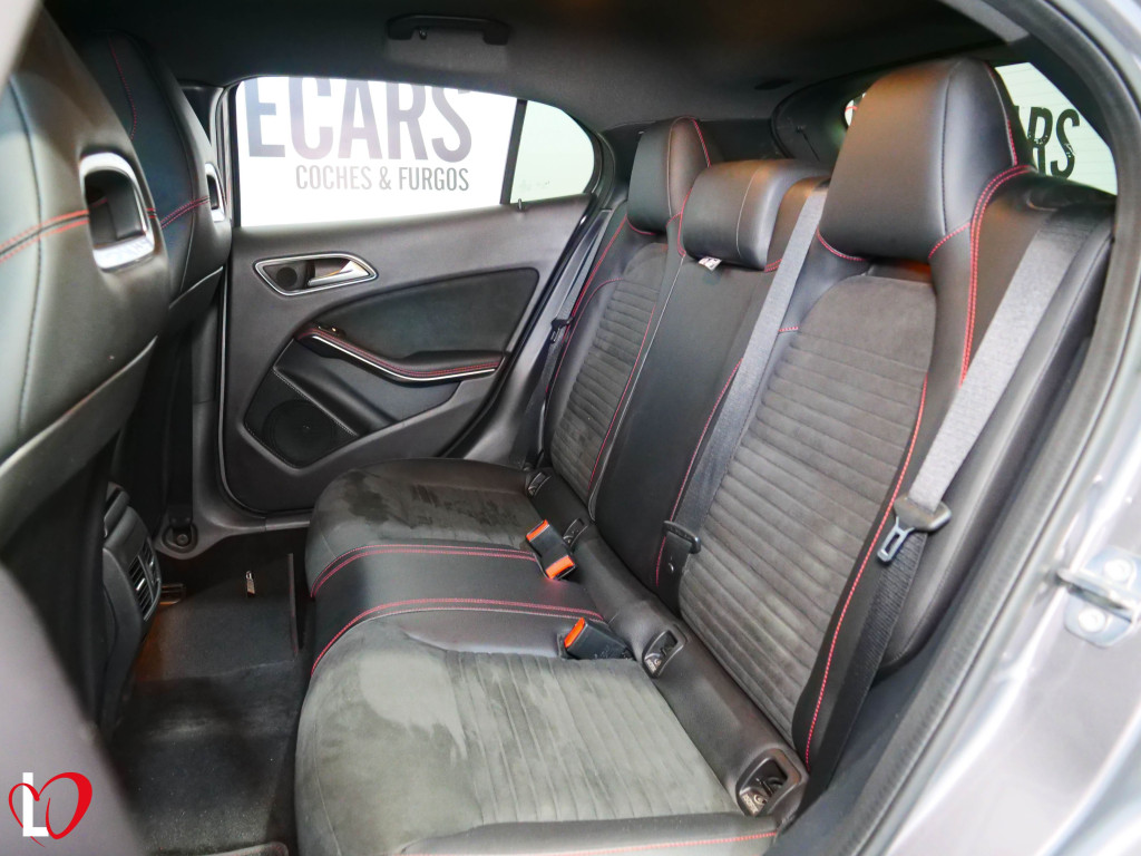 MERCEDES GLA 200 D AUTOMÁTICO AMG 136