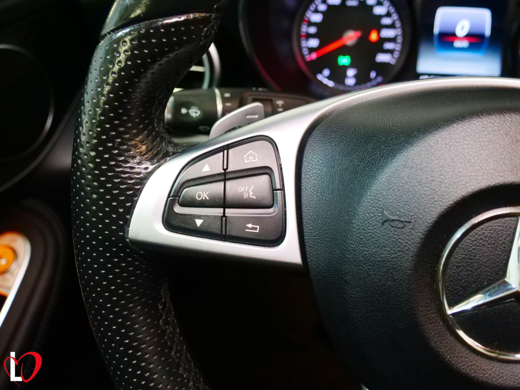 MERCEDES GLC 220 D 4MATIC AMG TECHO PANORÁMICO 170