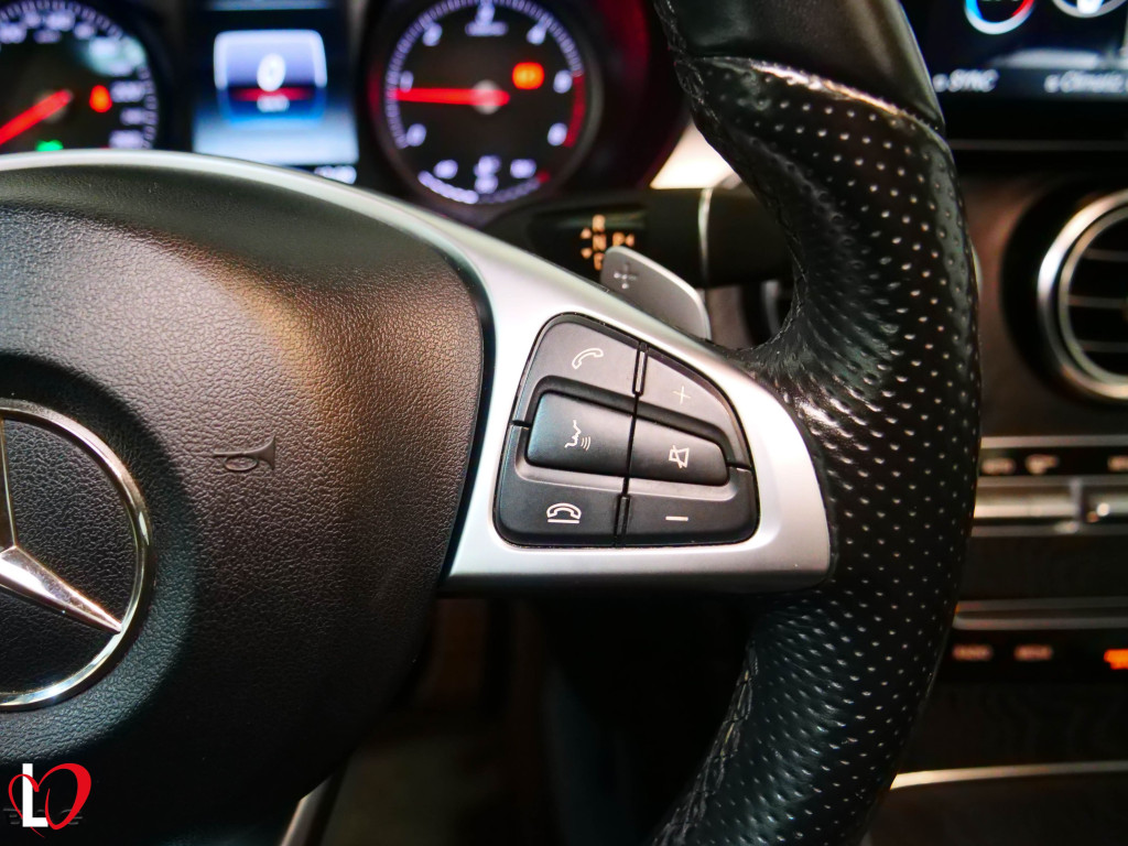MERCEDES GLC 220 D 4MATIC AMG TECHO PANORÁMICO 170